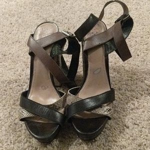 Vince camuto women's Pamir platform sandal